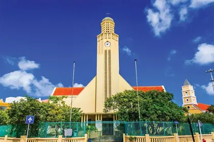 Aruba_Downtown2
